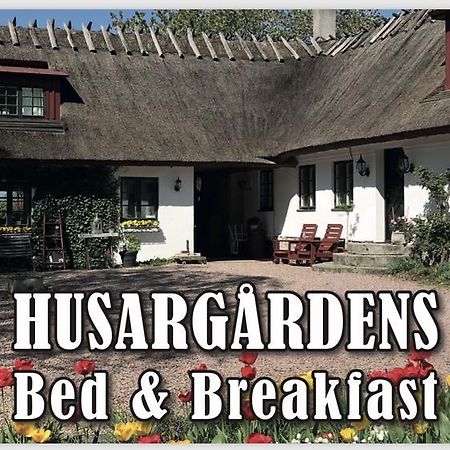 Husargardens Bed & Breakfast Sjöbo Exterior foto